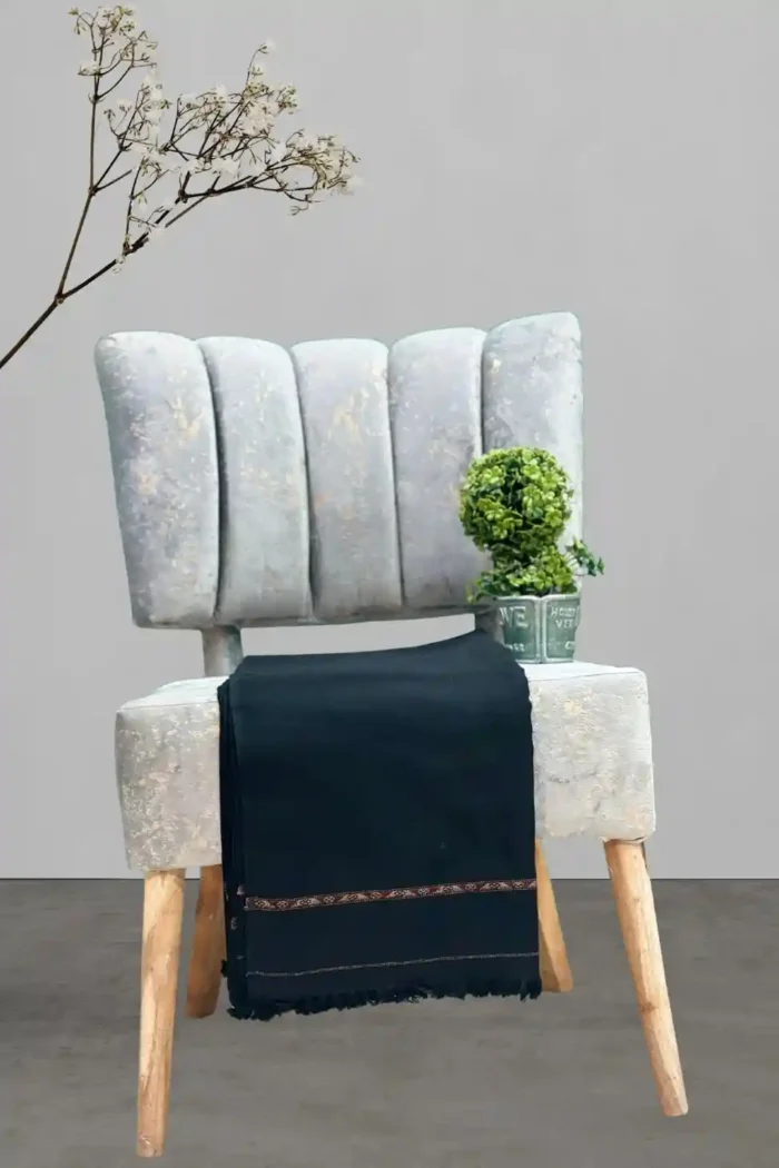 Black-Woolen-Men-Shawl